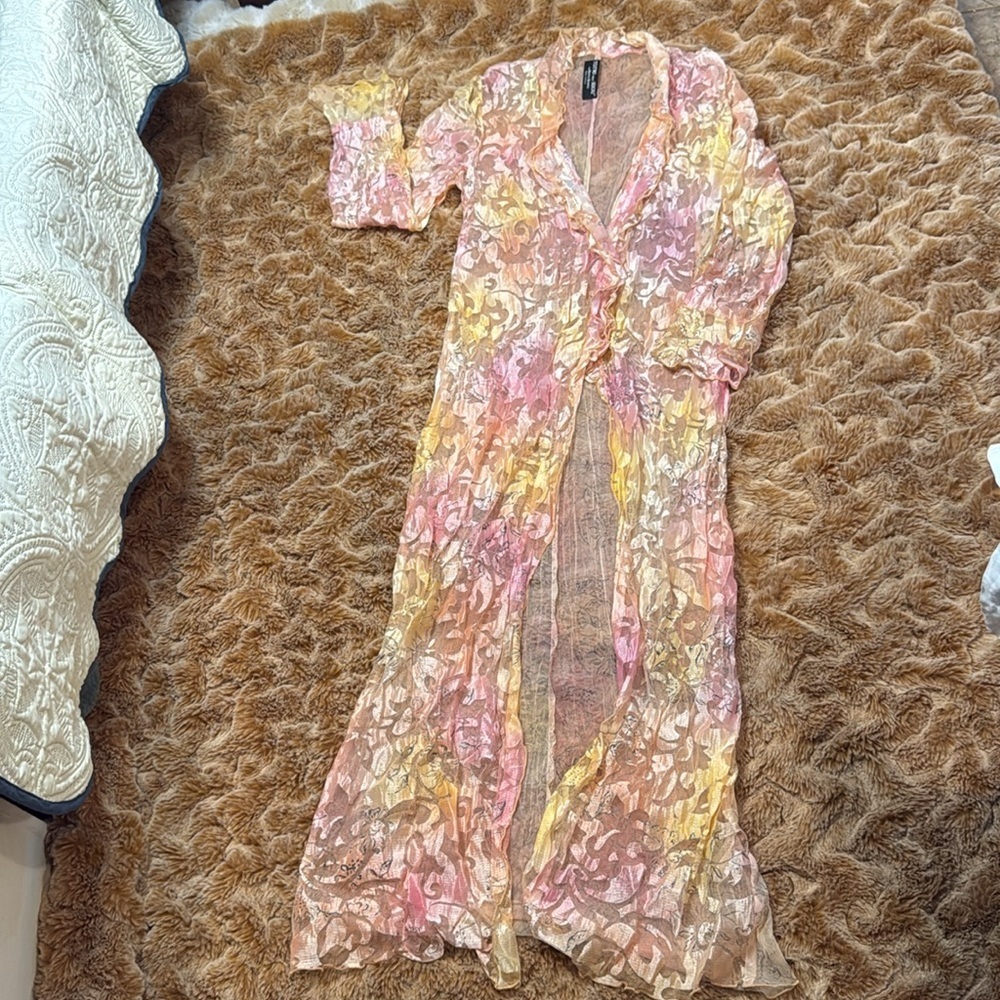 Teatro Dei Sogni by Beppe Bondi Gold and Cream Textured Robe size 14
